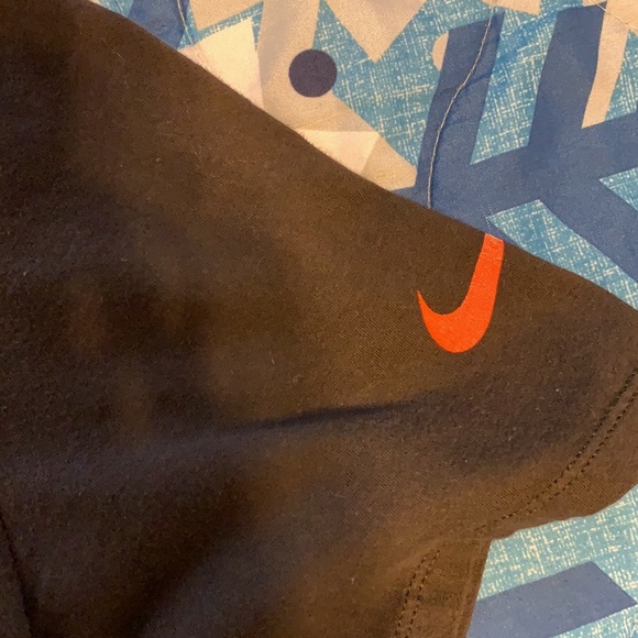 Cleveland Browns Nike Shirt - Picture 2 of 4